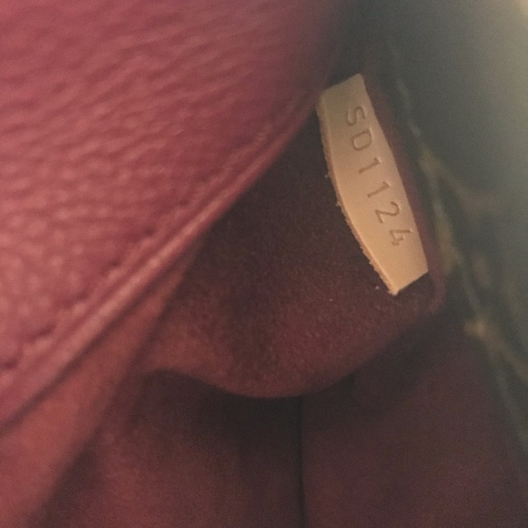 COPY - AUTHENTIC LOUIS VUITTON Pallas Hand Bag - Picture 10 of 10